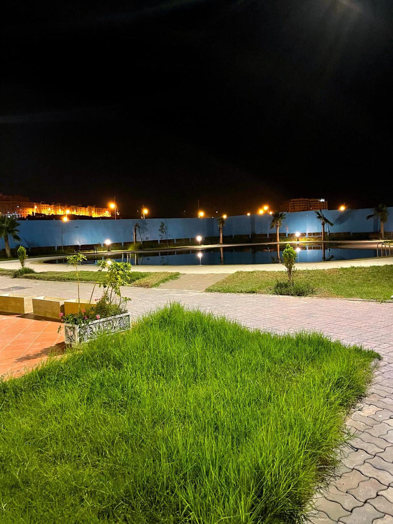 Elegant Appartement Avec Un Acces Piscine Jardin Parking Sous-Sol Et Wifi Haut Debit Fibre Optique Tanger Ngoại thất bức ảnh