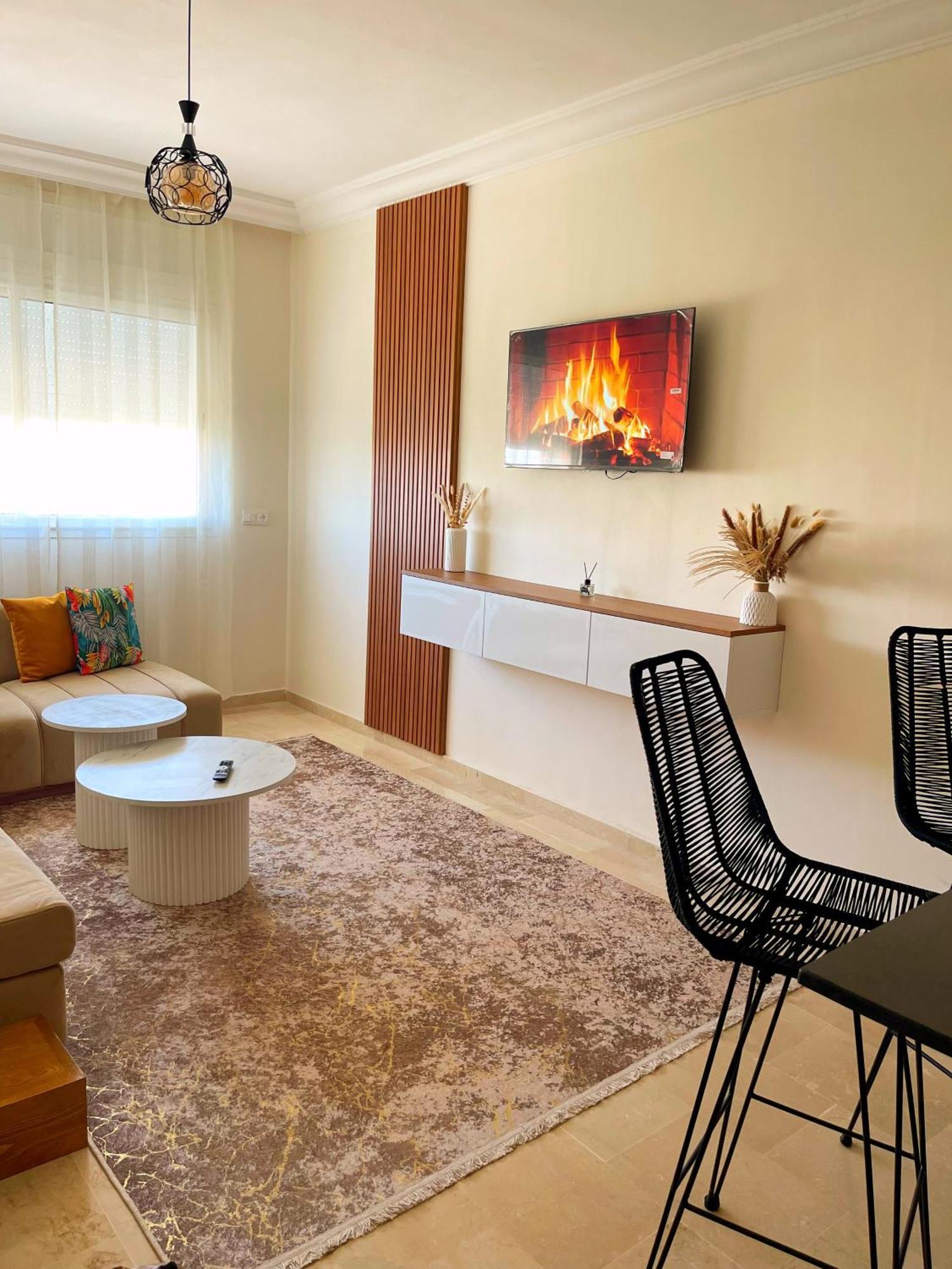 Elegant Appartement Avec Un Acces Piscine Jardin Parking Sous-Sol Et Wifi Haut Debit Fibre Optique Tanger Ngoại thất bức ảnh